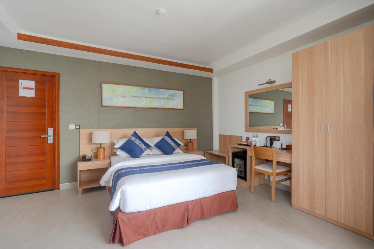 Ayala Oceanview Maldives Ξενοδοχείο Gulhi Εξωτερικό φωτογραφία