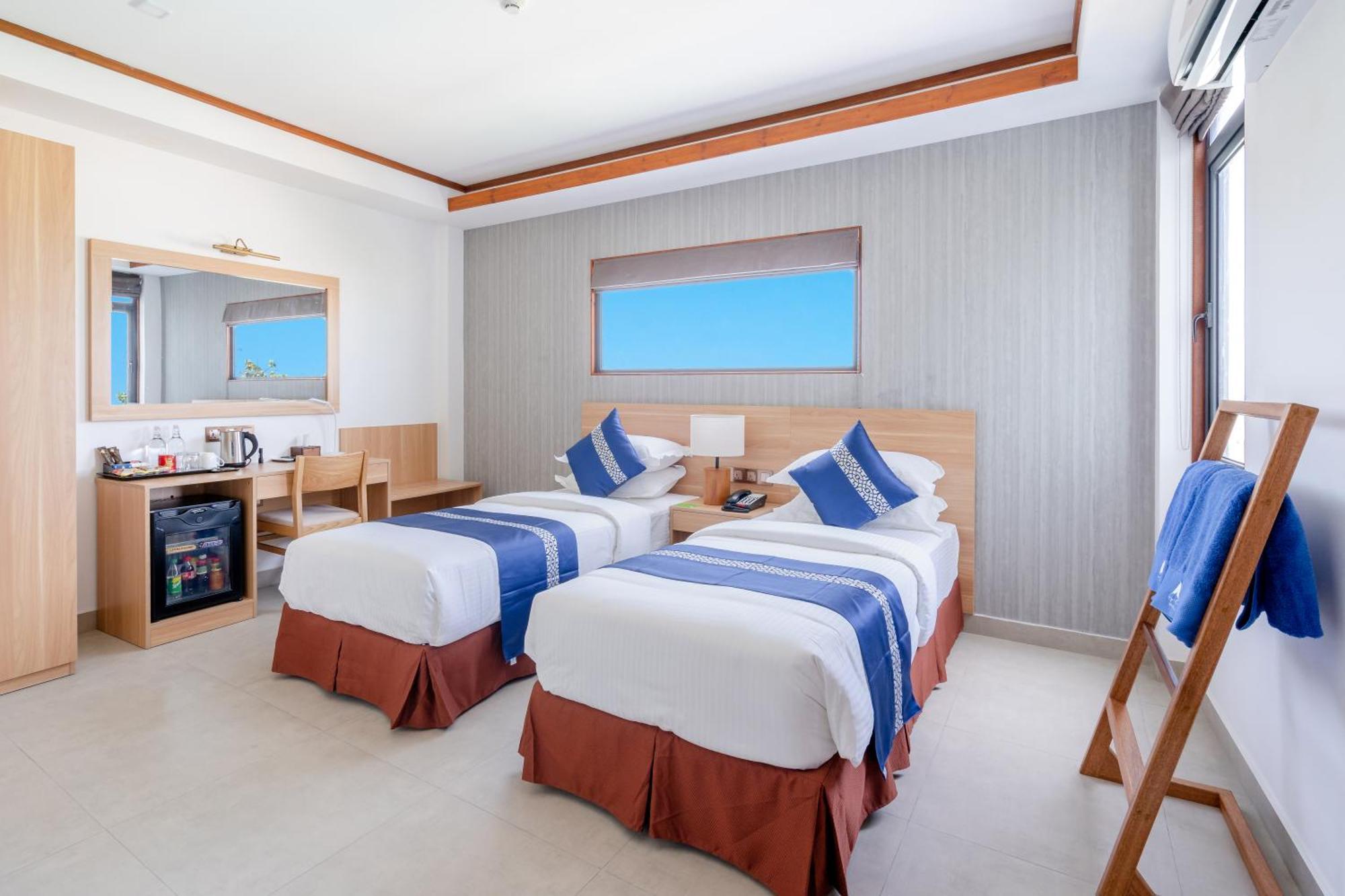 Ayala Oceanview Maldives Ξενοδοχείο Gulhi Εξωτερικό φωτογραφία