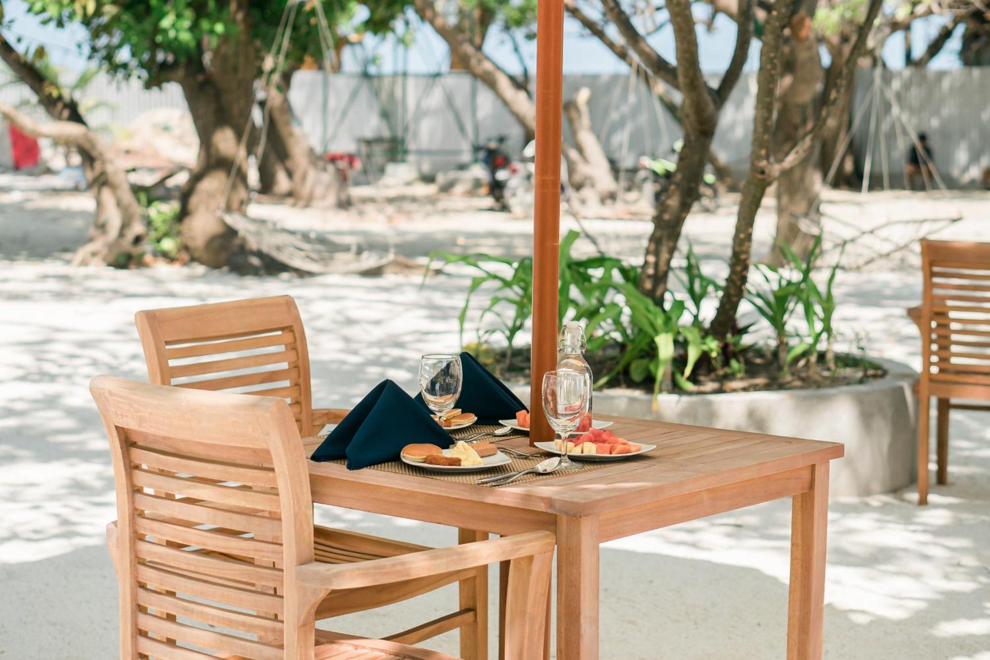 Ayala Oceanview Maldives Ξενοδοχείο Gulhi Εξωτερικό φωτογραφία